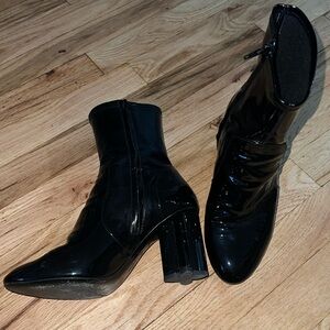 Louis Vuitton Patent Leather Heel Boots (Black)